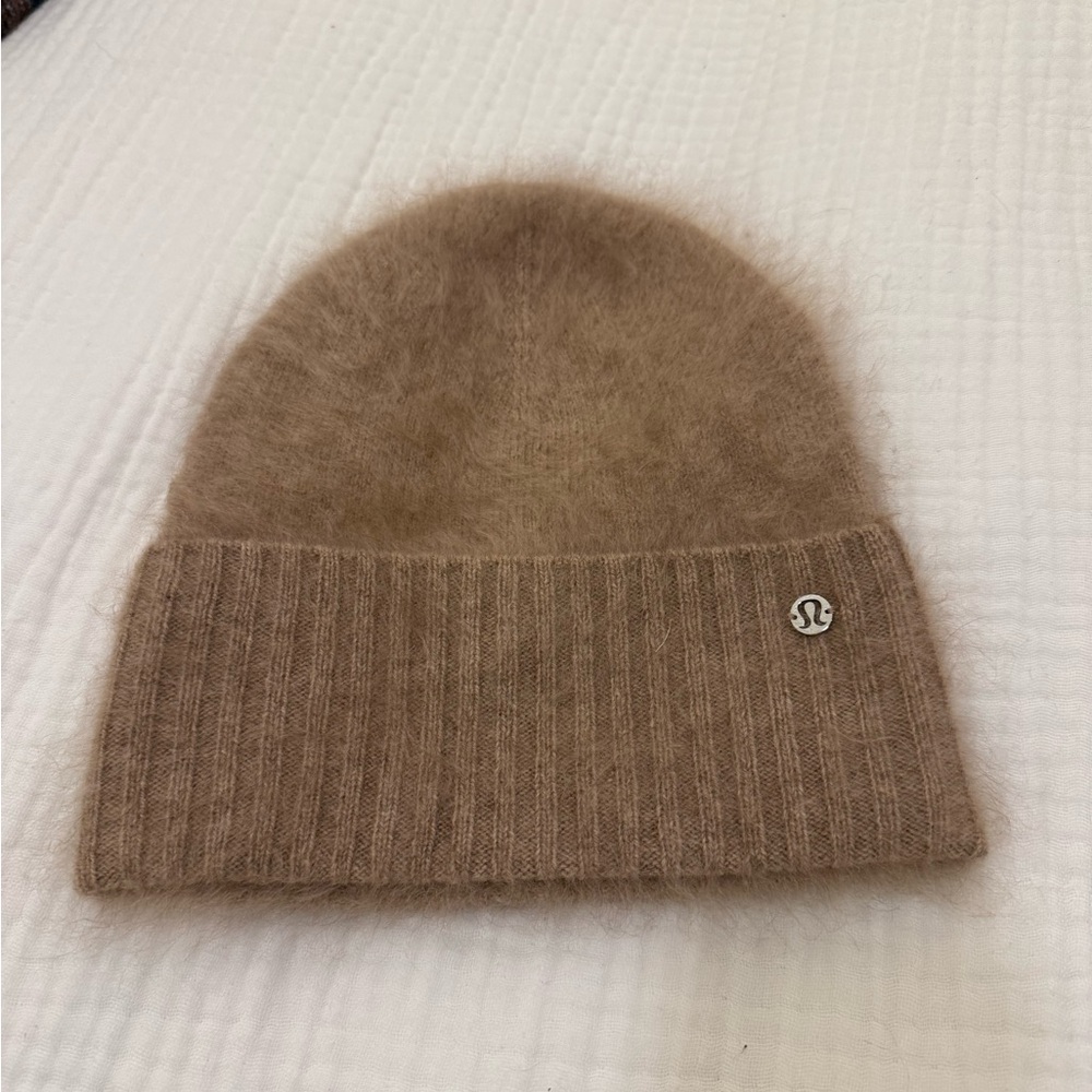 lululemon brushed cashmere Ribbed Cuff Beanie